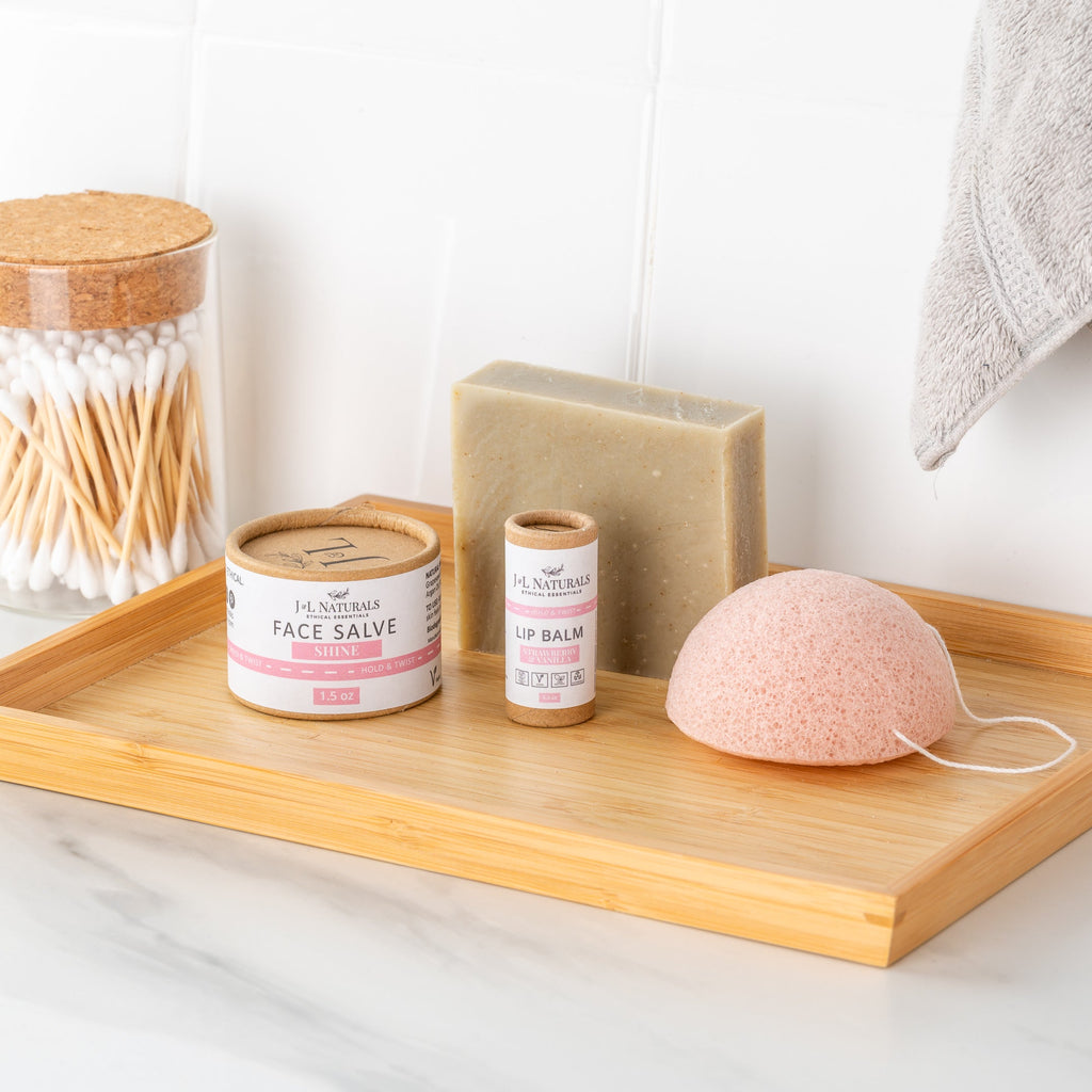 Kit essenziale per la cura della pelle (set da 4 pezzi)