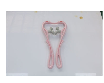 Massaggiatore Cervicale Manuale a 6 Ruote – Strumento Ergonomico "Cigno" per Sollievo Collo e Spalle + Omaggio Pietra Gua Sha in Giada